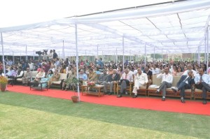 अजमेर के मेयो काॅलेज गल्र्स स्कूल के पुरस्कार वितरण समारोह में मौजूद अतिथिगण।