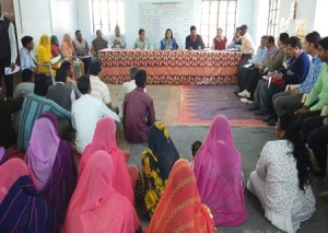 जिला कलक्टर डॉ. आरूषी मलिक टॉडगढ़ के  अटल सेवा केन्द्र में जनसुनवाई करते हुए।