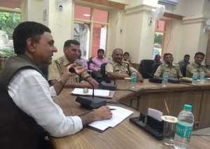 राजस्थान लोक सेवा आयोग के अध्यक्ष डाॅ. ललित के पंवार पुलिस लाइन, अजमेर में आयोजित रिफ्रेशर कोर्स को संबोधित करते हुए।