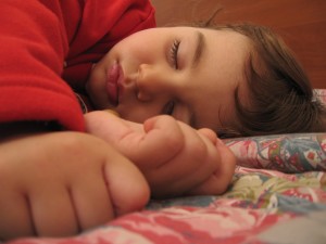 A_child_sleeping3