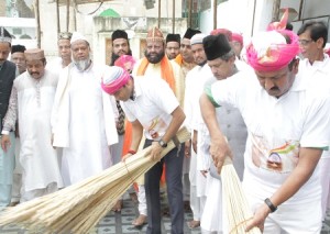 dargah-safai
