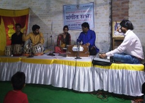 शिक्षार्थियों द्वारा