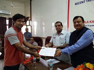 akshya Joshi