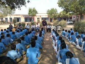 राजकीय उच्च माध्यमिक विद्यालय मांगलियावास में हार्टफुलनेस आॅरगेनाईजेशन की हृदयानूभुति कार्यशाला