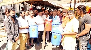 5oct-kachra paatra vitran-tigher