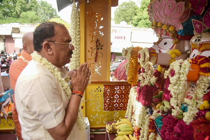 देवनानी की गरिमामयी उपस्थिति में निकली भगवान जगन्नाथ जी की भव्य रथयात्रा